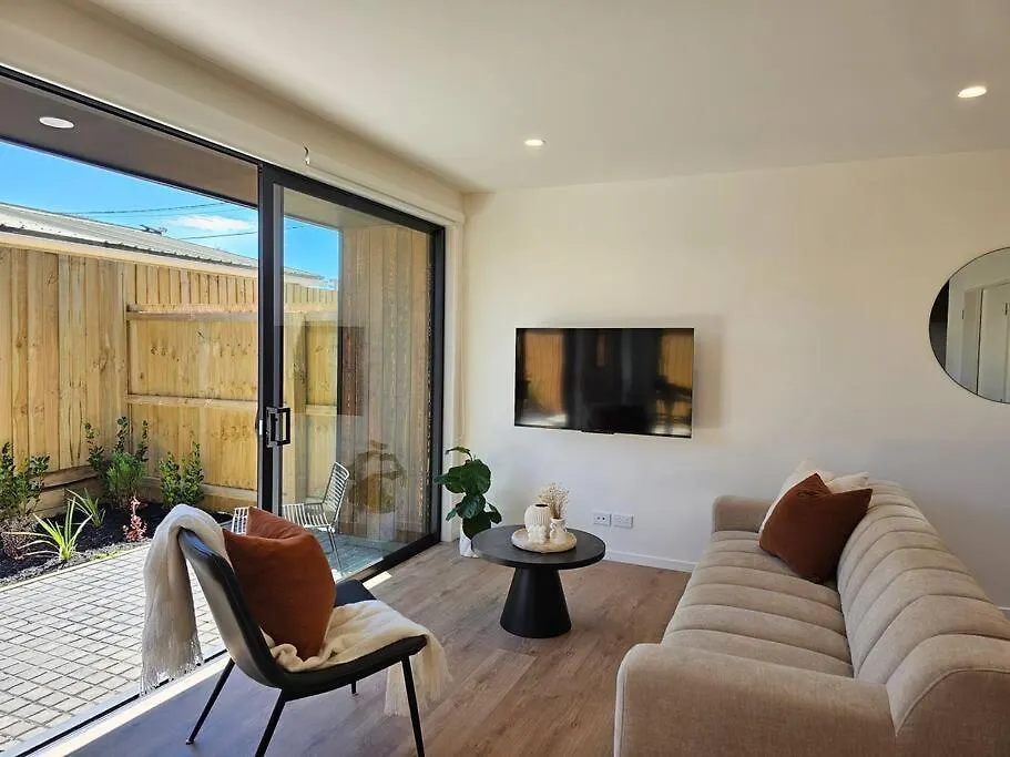 Cosy Central Home - Walk To Cbd & Free Escooters! Christchurch Apartment